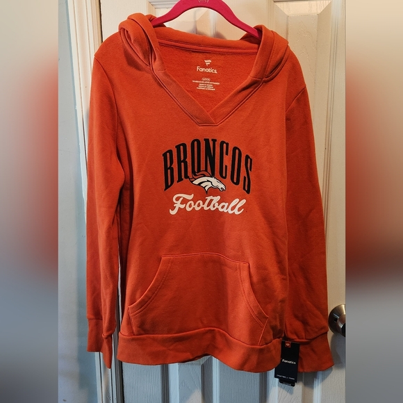 Fanatics Tops - NWT Fanatics Denver Broncos Hooded Sweatshirt